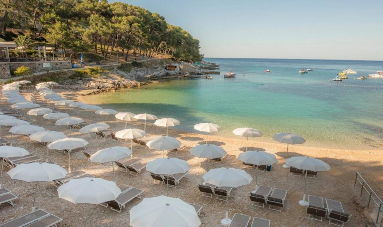 Apartments Vila Tisa Mali Losinj Exterior photo